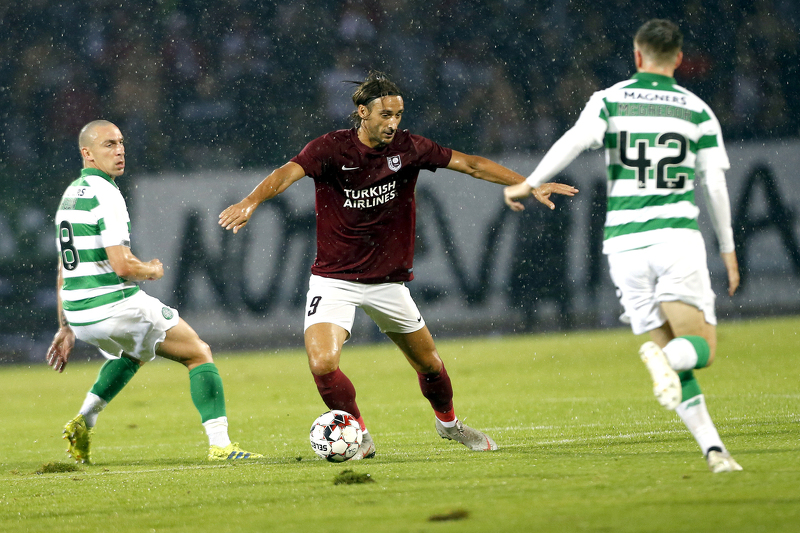 Mersudin Ahmetović, Scott Brovn i Callum McGregor počinju i ovaj susret (Foto: EPA-EFE)