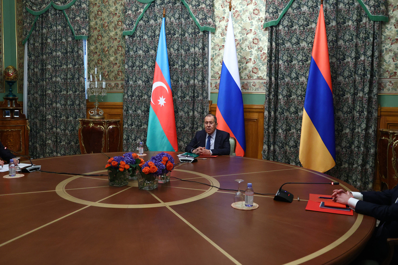 Armenija i Azerbejdžan dogovorili prekid vatre, na snagu stupa u podne