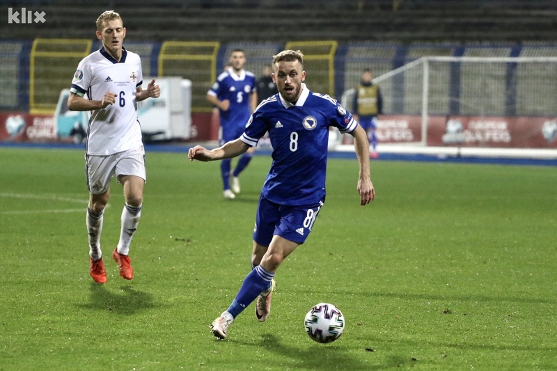 Edin Višća u duelu protiv Sjeverne Irske (Foto: D. Ć./Klix.ba)