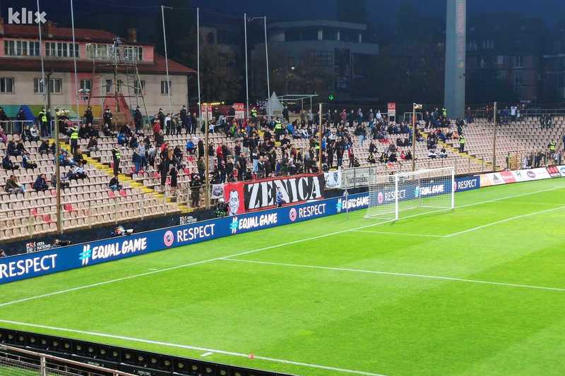 NS BiH se uvrijedio nakon skandiranja navijača: Zmajevi više neće igrati u Zenici