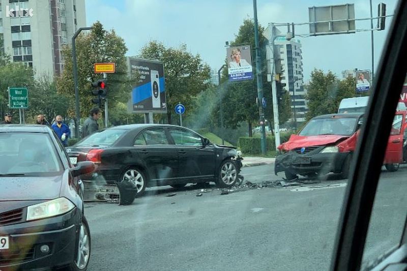 Saobraćajna nesreća na Otoci (Foto: Čitatelj)