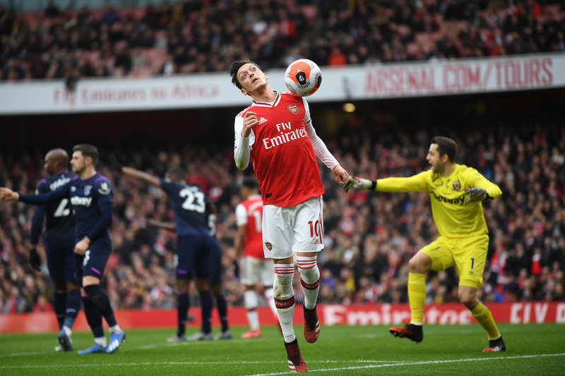 Iskusnom igraču ugovor s Arsenalom ističe na ljeto (Foto: EPA-EFE)