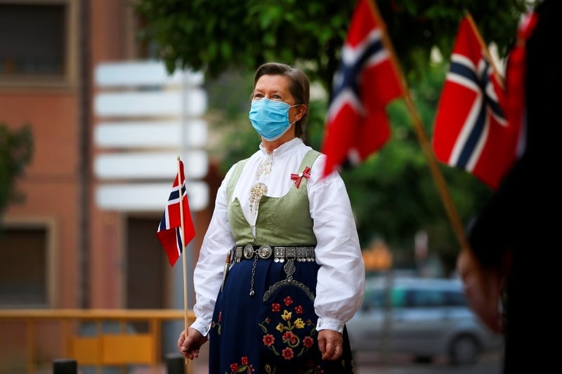 Limitirana javna okupljanja (Foto: EPA-EFE)