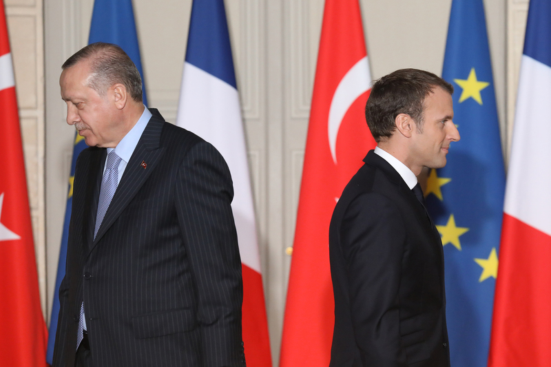 Recep Tayyip Erdogan i Emmanuel Macron (Foto: EPA-EFE)