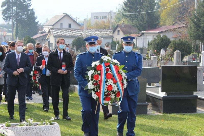 Obilježeni blagdani Svi sveti i Dušni dan (Foto: Ministarstvo odbrane BiH)