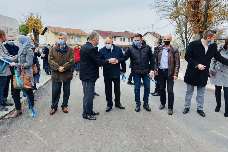 Ministar Edin Ramić posjetio povratnike u Prijedoru (Foto: Ministarstvo za raseljene osobe i izbjegl