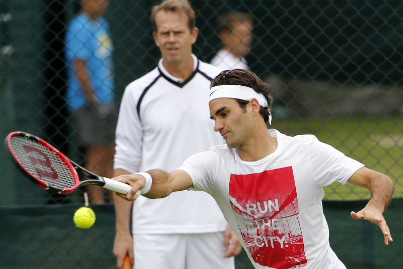 Stefan Edberg i Roger Federer (Foto: EPA-EFE)