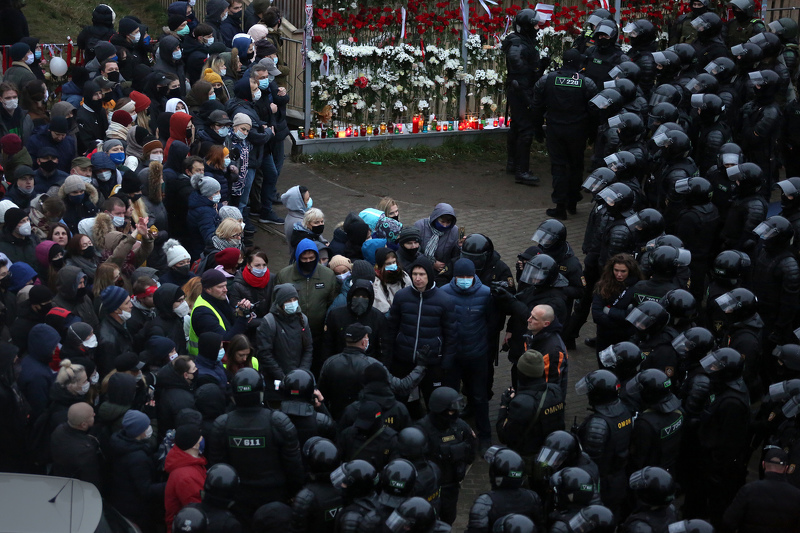 Masovni protesti u Minsku (Foto: EPA-EFE)