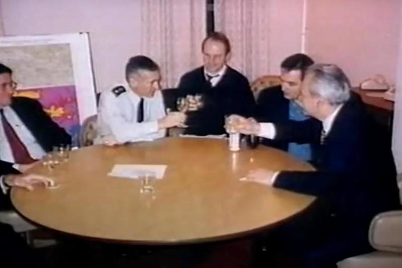 Holbrooke, Clark, Silajdžić i Milošević u Daytonu (Foto: Screenshot)
