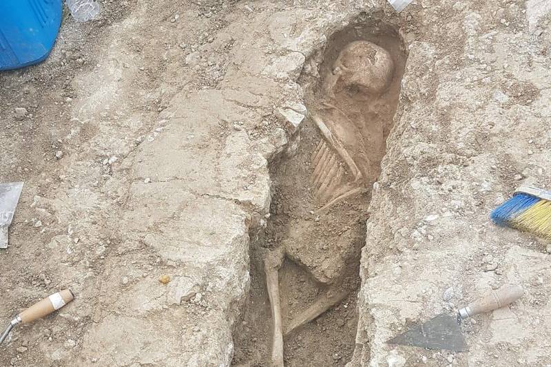 U grobnici koja datira iz 8. stoljeća pronađeno više od 400 tijela (Foto: Kulturna asocijacija El Pa