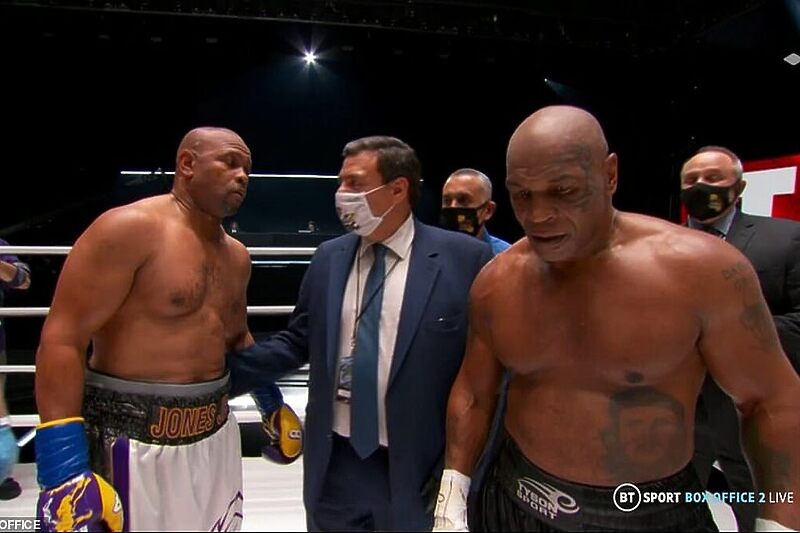 Jones i Tyson nakon meča (Foto: Screenshot)