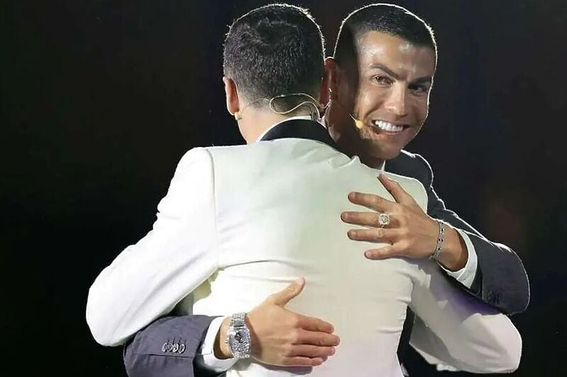 Ronaldo smatra da je Lewandowski zaslužio priznanje (Foto: Twitter)