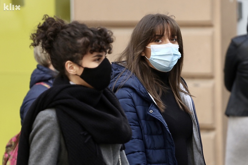 U protekla 24 sata sedam pacijenata je otpušteno sa bolničkog liječenja (Foto: D. Ć./Klix.ba)