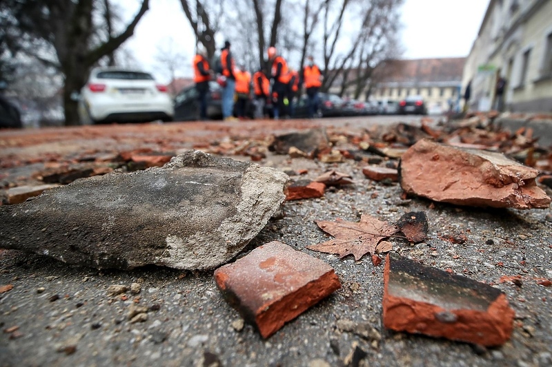 Prvi snažni zemljotres u Petrinji, Foto: Igor Kralj/PIXSELL