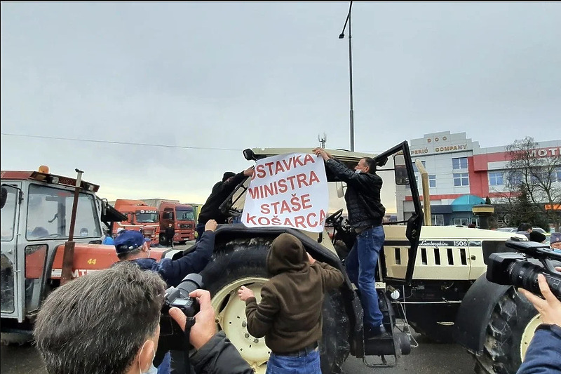 Poljoprivrednici nezadovoljni radom ministra Košarca (Foto:SRNA)