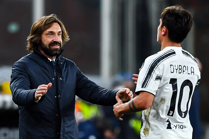 Andrea Pirlo i Paulo Dybala (Foto: EPA-EFE)