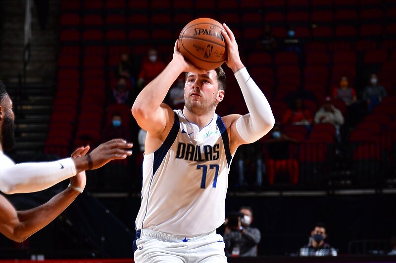 Dončić je ostvario triple-double protiv Houston Rocketsa (Foto:Twitter)