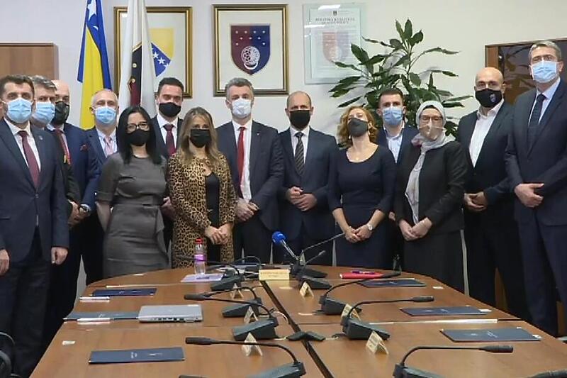 Četvorka se danas zvanično vratila na vlast u Kantonu Sarajevo - Klix.ba
