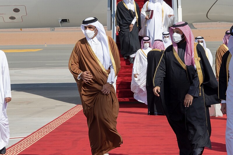 Prvi susret čelnih ljudi Katara i Saudijske Arabije nakon tri godine (Foto: EPA-EFE)