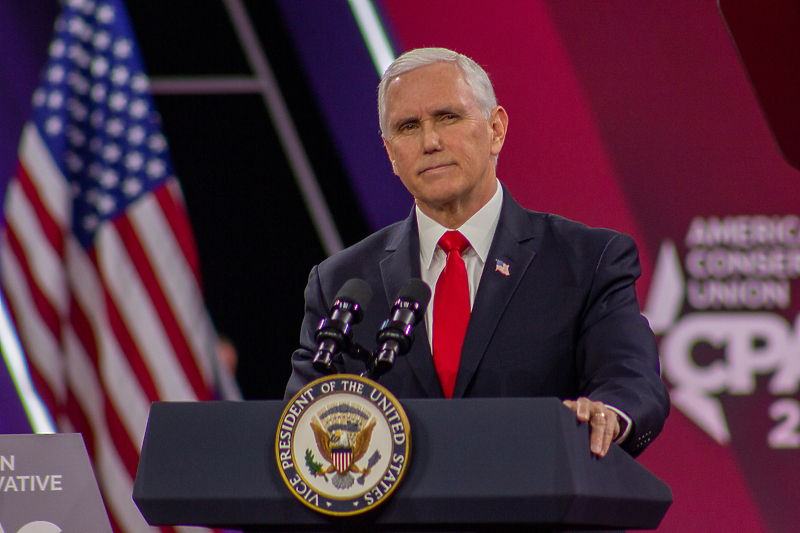 Pence je bio pod pritiskom nakon što je potvrdio Bidenovu pobjedu, Foto: Shutterstock