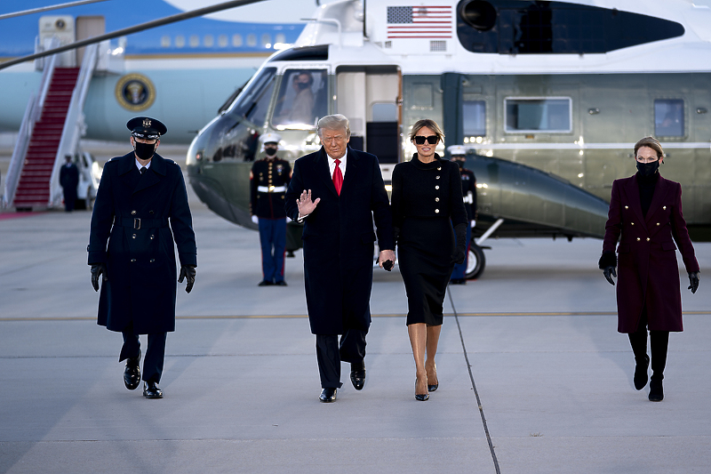 Donald i Melania Trump su iz Bijele kuće otputovali na Floridu (Foto: EPA-EFE)