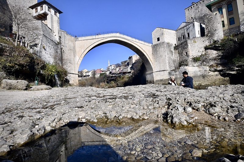 Stari most u Mostaru (Foto: T. S./Klix.ba)