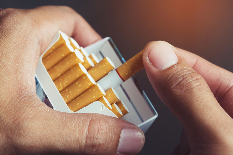 Da su akcize manje, građani bi kupovali legalne cigarete (Ilustracija: Shutterstock)