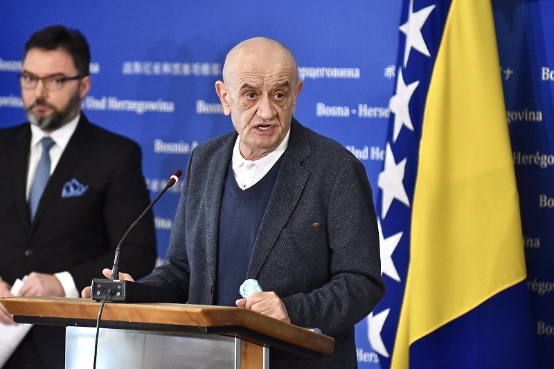 Image result for Vijeće ministara razmatralo povećanje osnovice plata za uposlene u državnim institucijama