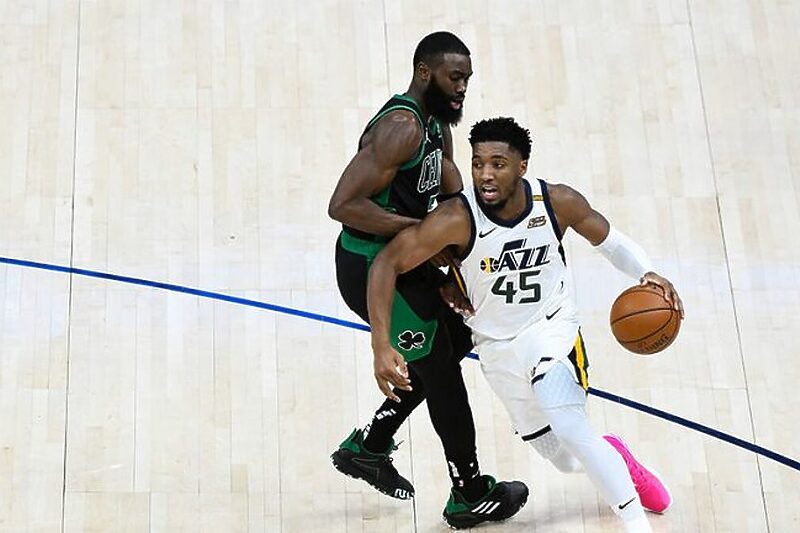 Donovan Mitchell je bio prvo ime susreta između Utaha i Bostona sa 36 poena (Foto:Twitter)