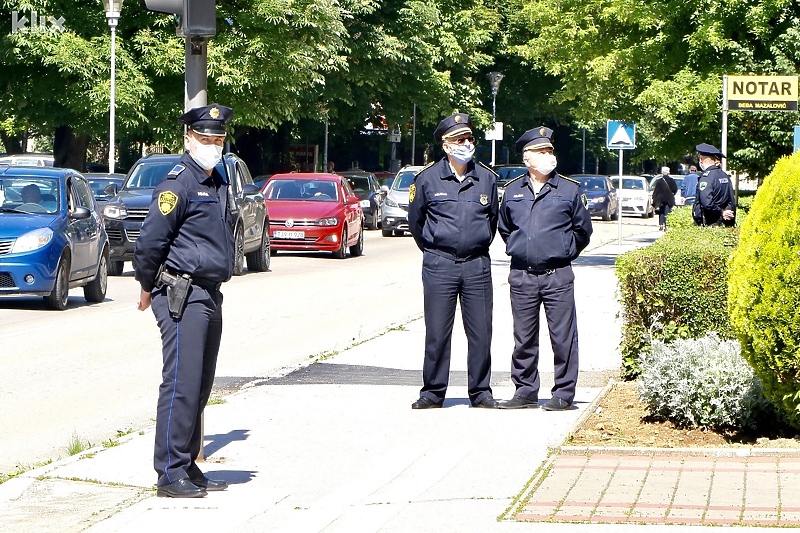 Tuzlanski policajci su u najnepovoljnijem položaju (Foto: A. K./Klix.ba)