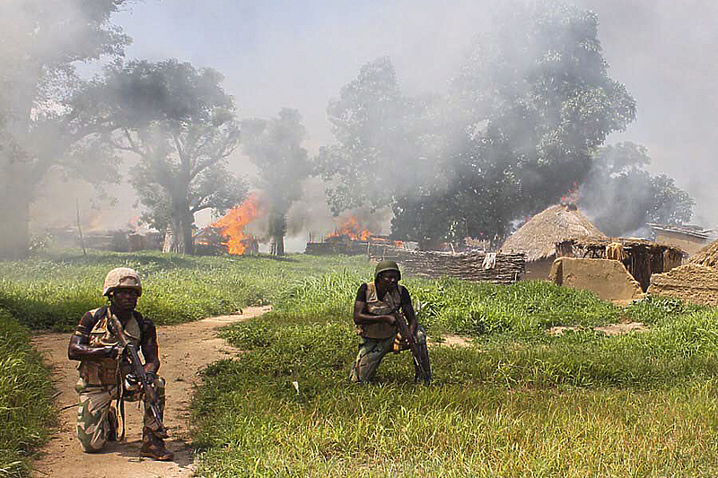 Nigerijska vojska bori se na jugu i sjeveru zemlje (Foto: EPA-EFE)