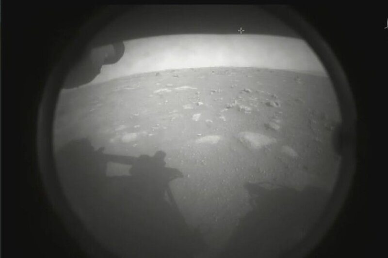 Prva fotografija površine Marsa (Foto: NASA)