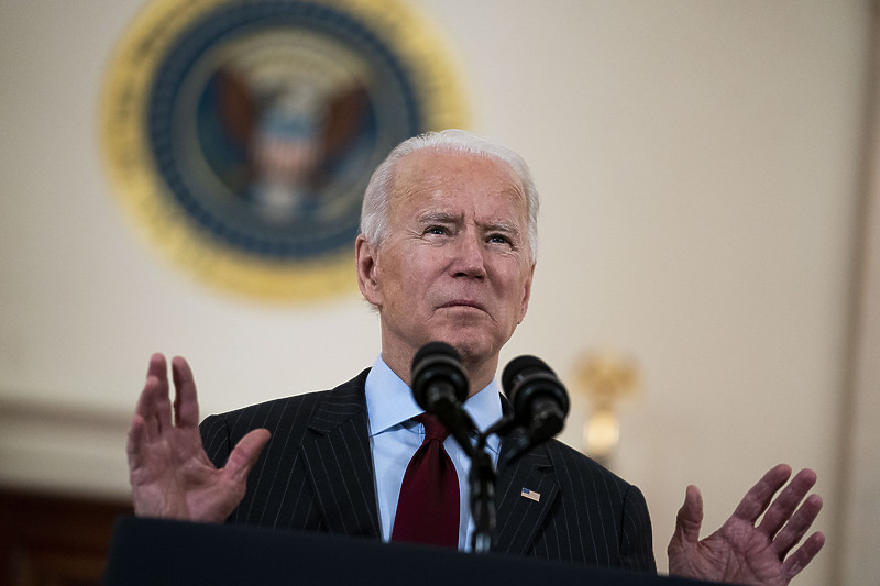 Biden je pozvao Amerikance da se pridržavaju epidemioloških mjera (Foto: EPA-EFE)