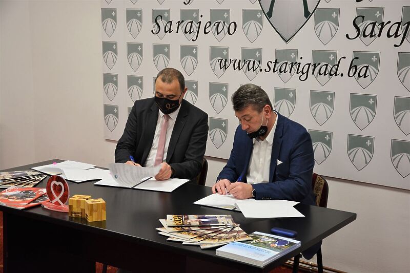Fikret Kubat i Ibrahim Hadžibajrić potpisali ugovor za povećaanje sredstava