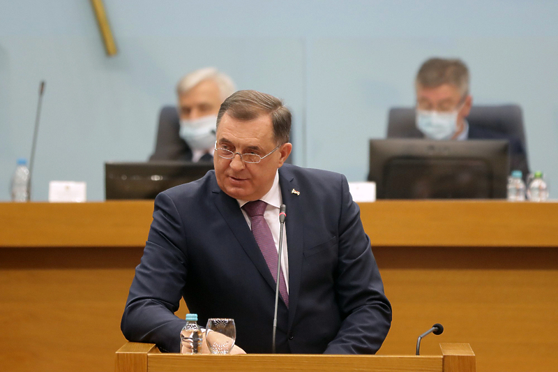 Dodik neutemeljeno o Aneksu 10: Bošnjaci svojataju visokog predstavnika, on njih favorizira