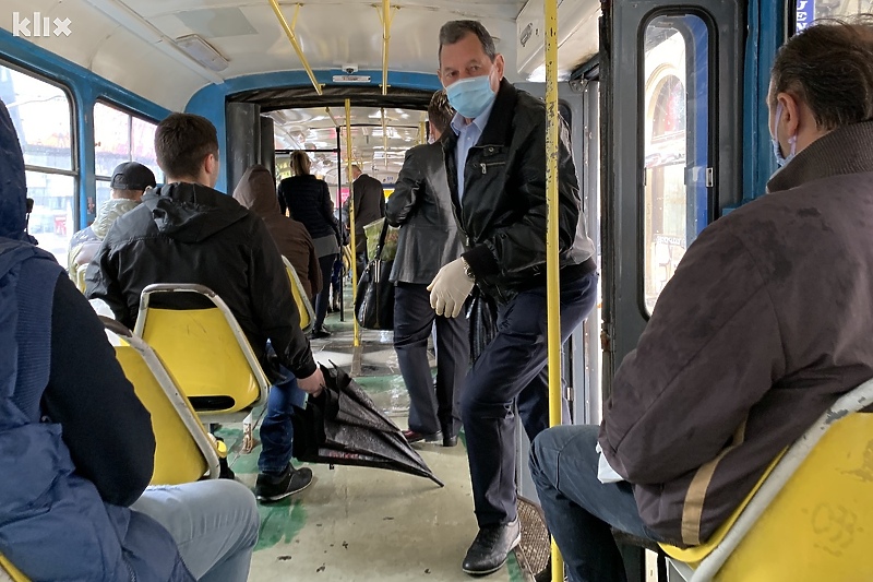 Redari će biti i na najfrekventnijim tramvajskim stajalištima (Foto: I. Š./Klix.ba)