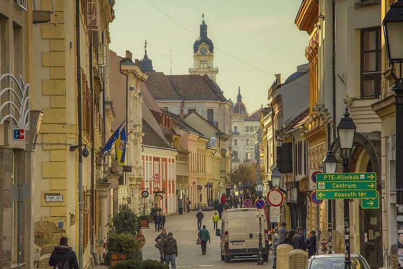Grad Pečuh u Mađarskoj (Foto: wandertooth.com)