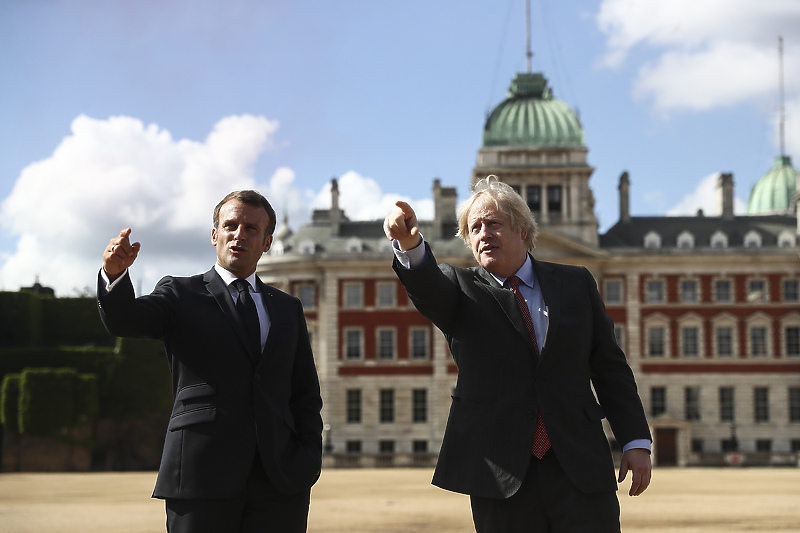 Emmanuel Macron i  Boris Johnson (Foto: EPA-EFE)