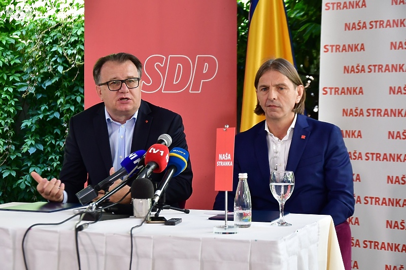 Lideri Bh. bloka Nermin Nikšić i Predrag Kojović (Foto: D. S./Klix.ba)