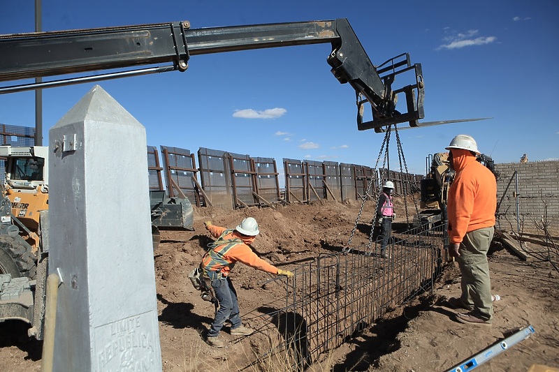 Zid na granici s Meksikom izazvao brojne kontroverze (Foto: EPA-EFE)