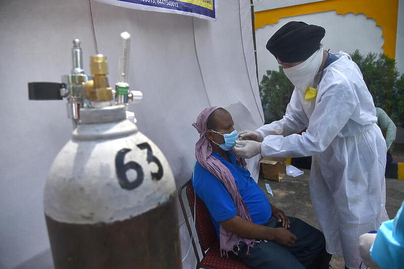 Indija se suočava s nedostatkom medicinske opreme (Foto: EPA-EFE)