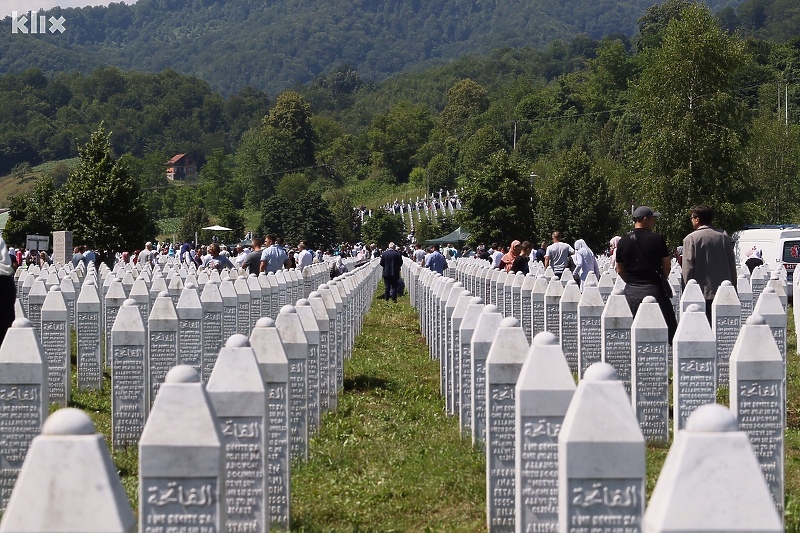 U Potočarima je prošle godine ukopano devet žrtava genocida (Foto: Arhiv/Klix.ba)