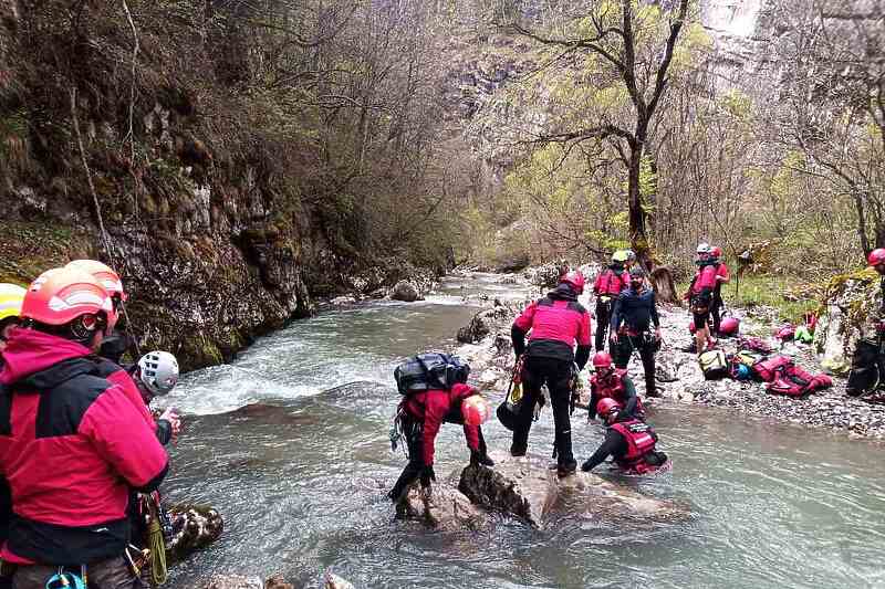 U kanjonu Rakitnice pronađeno beživotno tijelo muškarca (Foto: GSS Sarajevo)
