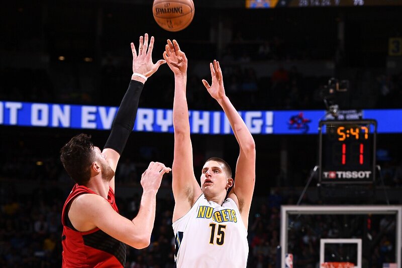 Jusuf Nurkić i Nikola Jokić (Foto: NBA)