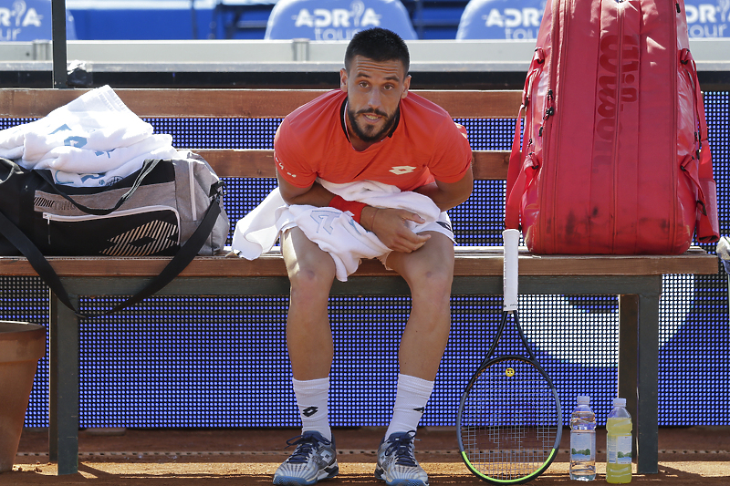 Džumhur je poveo, ali je na kraju doživio težak poraz (Foto: EPA-EFE)