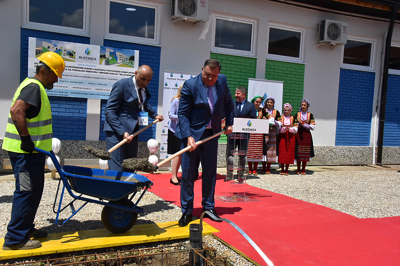 Polaganje kamena temeljca za izgradnju kompleksa "Mlječanica" (Foto: SRNA)