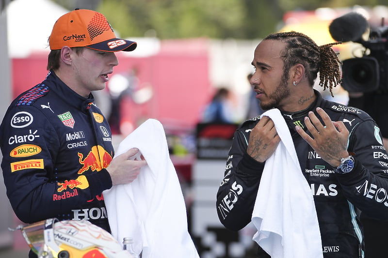 Max Verstappen i Lewis Hamilton (Foto: EPA-EFE)