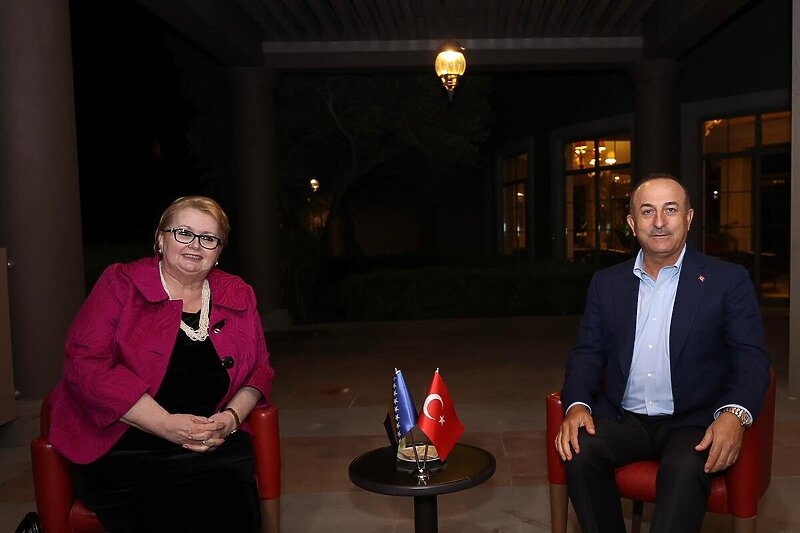 Bisera Turković i Mevlut Cavusoglu (Foto: Twitter Mevlut Cavusoglu)