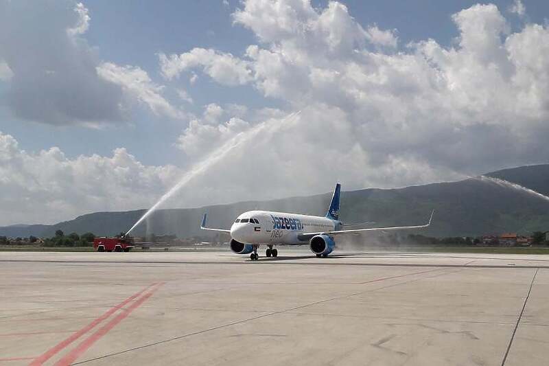 Današnji dolazak aviona Jazeerae Airways (Foto: Međunarodni aerodrom Sarajevo)