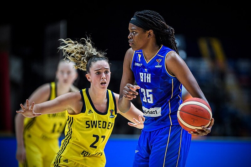 Jones u akciji protiv Švedske (Foto: FIBA)